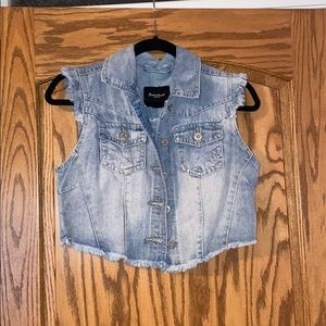 Jean Vest